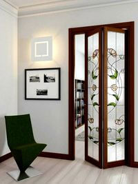 Двери гармошка с витражным декором Анапа